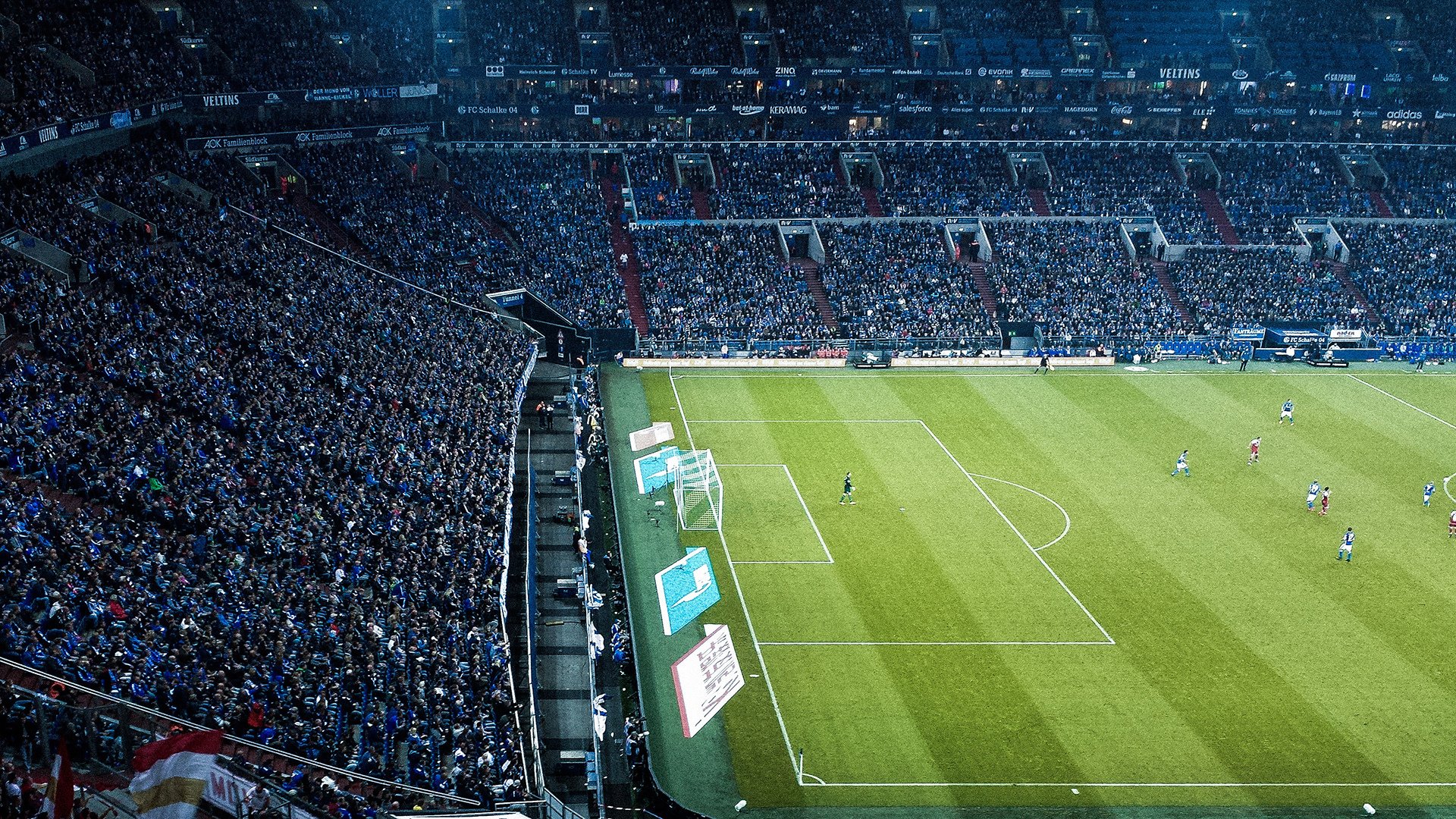 “农村足球振兴计划全面启动，普及基层足球运动”，乡村足球俱乐部