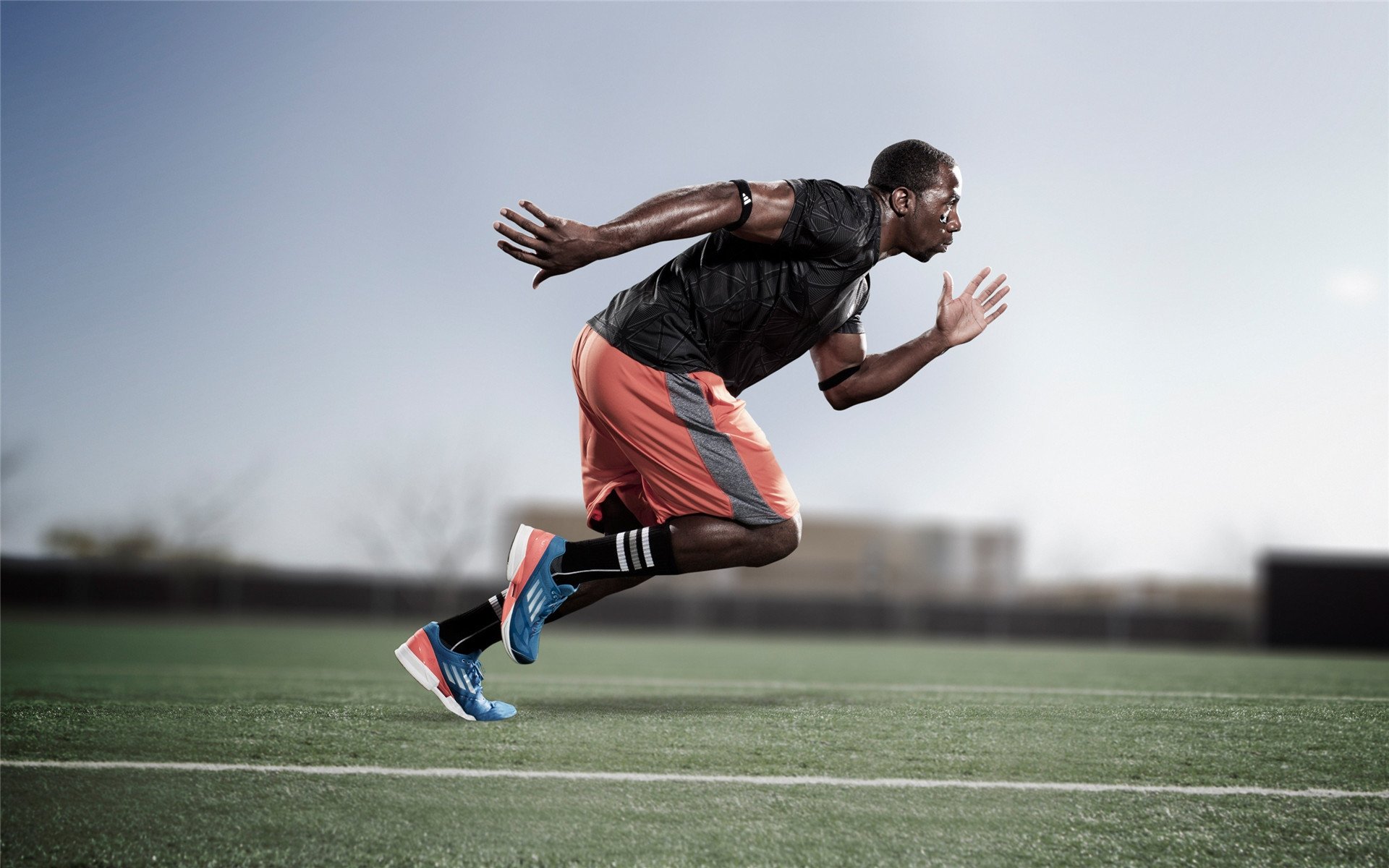 “开幕战风云变幻，谁能捍卫主场荣耀？”，开幕战什么意思